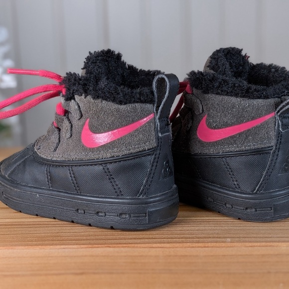 Nike ACG Woodside Chukka 2 Toddler Winter Boots Size 5c Pink Grey Snow - Picture 3 of 12